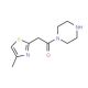 1-[(4-methyl-1,3-thiazol-2-yl)acetyl]piperazine - chemical structure image