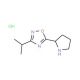 3-Isopropyl-5-pyrrolidin-2-yl-1,2,4-oxadiazolehydrochloride - chemical structure image